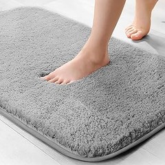 Comparativa de alfombras de baño pequeñas: materiales y características