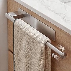 Errores más frecuentes al instalar toalleros de baño sin taladro