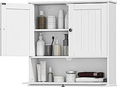 Descubre los estilos de armarios de baño con puertas abatibles