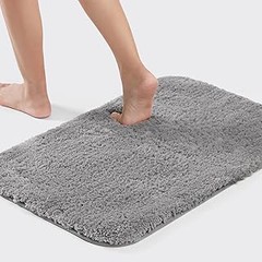Cómo decorar tu baño con alfombras de microfibra