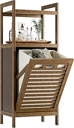 Organización práctica y estética con estanterías de baño y cestas